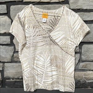 Ruby Red Tropical Print V-Neck Women Top